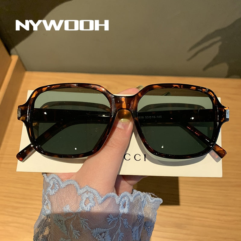 Fashion Square Sunglasses Women Small Frame Glasses Retro Sunglass