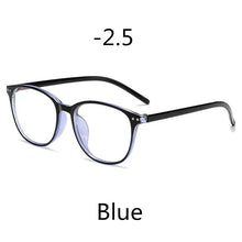 Carica l&#39;immagine nel visualizzatore di Gallery, 0 -1 -1.5 -2 -2.5 -3 -3.5 -4 -4.5 -5.0 -5.5 -6.0 Classic Rivets Myopia Glasses With Degree Women Men Black Glasses Frame