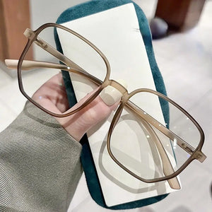 2024 Vintage Computer Eyeglasses Square Women Transparent Glasses Men Optical Myopia Plastic Spectacles Eyewear Frame