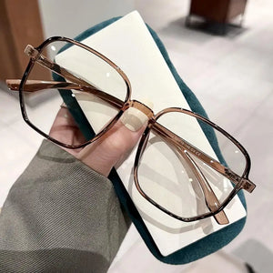 2024 Vintage Computer Eyeglasses Square Women Transparent Glasses Men Optical Myopia Plastic Spectacles Eyewear Frame