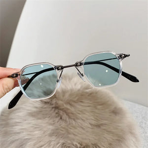 Women Sun Glasses Rectangle Metal Small Frame Sunglasses Retro Classic Streetwear Eyeglasses Lady Cat Eyeglasses