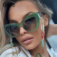 Carica l&#39;immagine nel visualizzatore di Gallery, Oversized Cat Eye Sunglasses Women Trendy New Brand Designer Big Frame Gradient Sun Glasses Female Oculos de sol