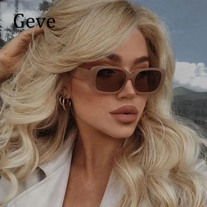 Retro Popular Rectangle Sunglasses Women Ins Vintage Square Frame Black Sunglasses Shades Trending Steampunk Eyeglasses