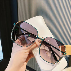 Ultralight Blue Blocking Glasses Retro Frame Plain Glasses Women Blocking Eyewear Popular Reading Anti-blue Light Eyeglasses