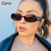 Carica l&#39;immagine nel visualizzatore di Gallery, Trendy Retro Oval Sunglasses Women New Unisex Small Frame Shades Eyewear UV400 Vintage Travel Sun Glasses oculos de sol