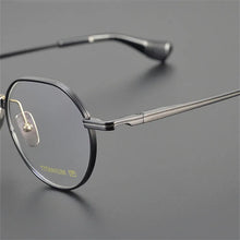 Carica l&#39;immagine nel visualizzatore di Gallery, Ultralight Pure Titanium Glasses Frame Women Men Round Myopia Eyeglasses Optical Spectacle Reading Computer Eyewear Gafa