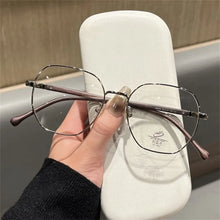 Carica l&#39;immagine nel visualizzatore di Gallery, Wood Grain Metal Frame Glasses Retro Vision Care Big Frame Flat Mirror Eyewear Ultra-light Eyeglasses Women Men