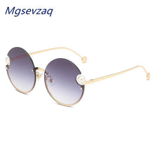 Load image into Gallery viewer, 2023 Round Metal Frame Pearl Women&#39;s Sunglasses Personality Classic Elegant Marine  Sunshade Gradient Glasses