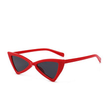 Carica l&#39;immagine nel visualizzatore di Gallery, 2023 Star Celebrity Style Retro Cat&#39;s Eye Sun Glasses Europe and America Bow Triangular Sun Glasses