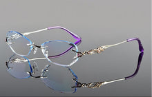 Carica l&#39;immagine nel visualizzatore di Gallery, Chashma Tint Lenses Myopia Glasses Reading Glasses Diamond Cutting Rimless Titanium Glasses Frame for Women