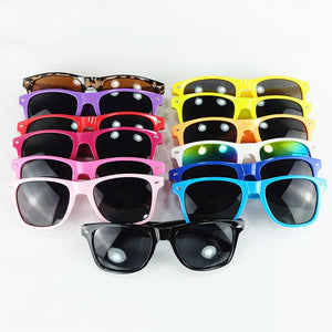 Sunglasses Women Men Bulk  Sun Glasses for Woman Pink Red Classic Colorful Frame Square Gift Party Eyewear