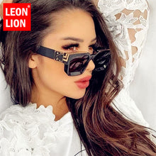 Load image into Gallery viewer, LeonLion Square Retro Sunglasses Women 2023  Brand Sunglasses Women Mirror Sun Glasses Men Eyewear Oculos De Sol Feminino