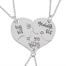 Carica l&#39;immagine nel visualizzatore di Gallery, Trendy Puzzle Heart Necklace For Women Big Sis Little Sis 3 Sisters Pendants &amp; Necklaces BFF Friends Creative Charms Jewelry