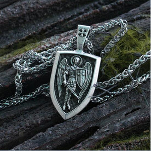 1pcs dropshipping men necklace Archangel St.Michael Protect Me Saint Shield Protection Charm russian orhodox pendant